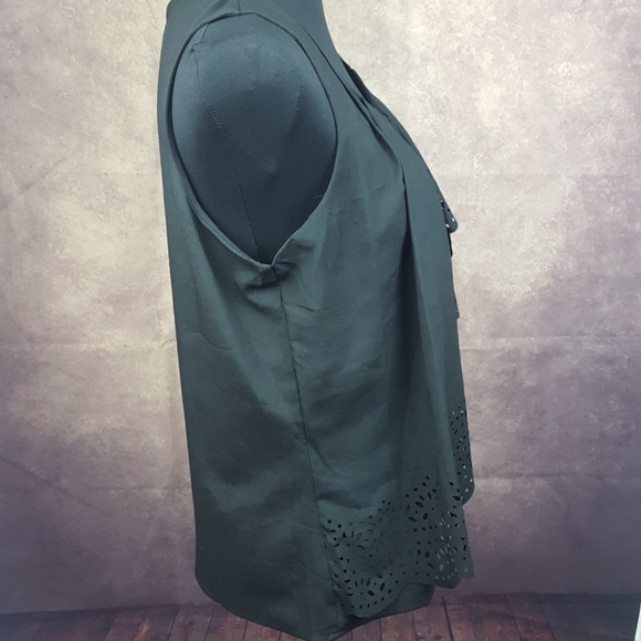 Sioni Black Blouse - Size M - Picture 5 of 5